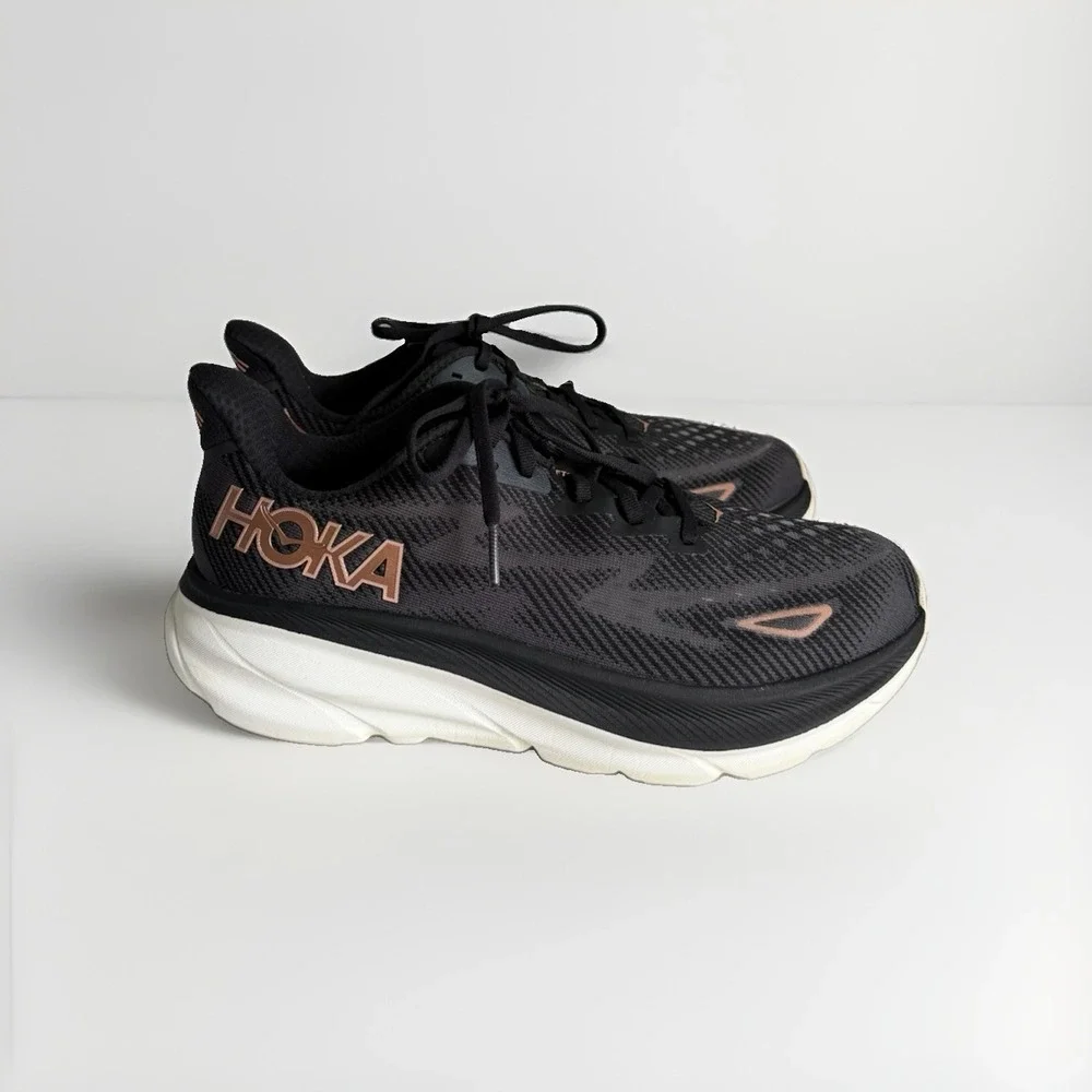 HOKA Clifton 9 Wide Women's 9.5D Black Rose Gold Running Shoes 1132211